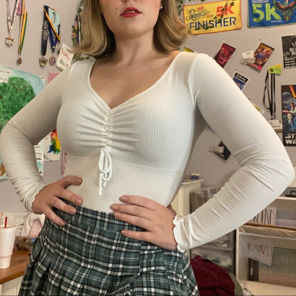 Hollister white ribbed bodysuit